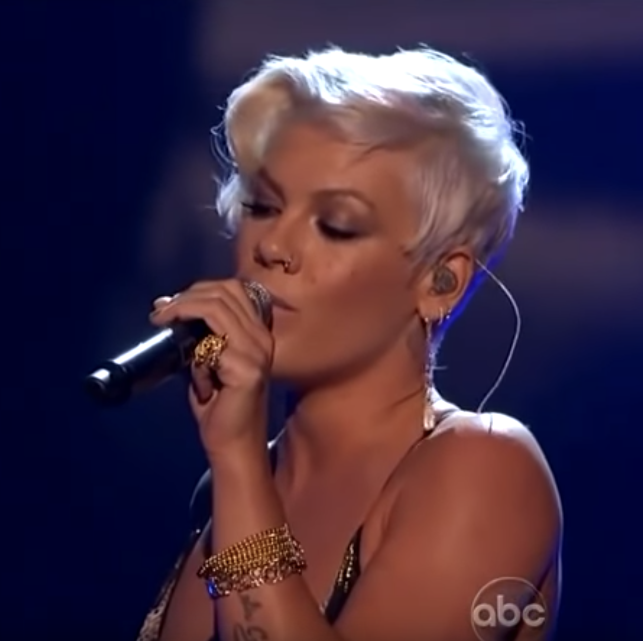 In The Arms Of An Angel Pink And Sarah Mclachlan